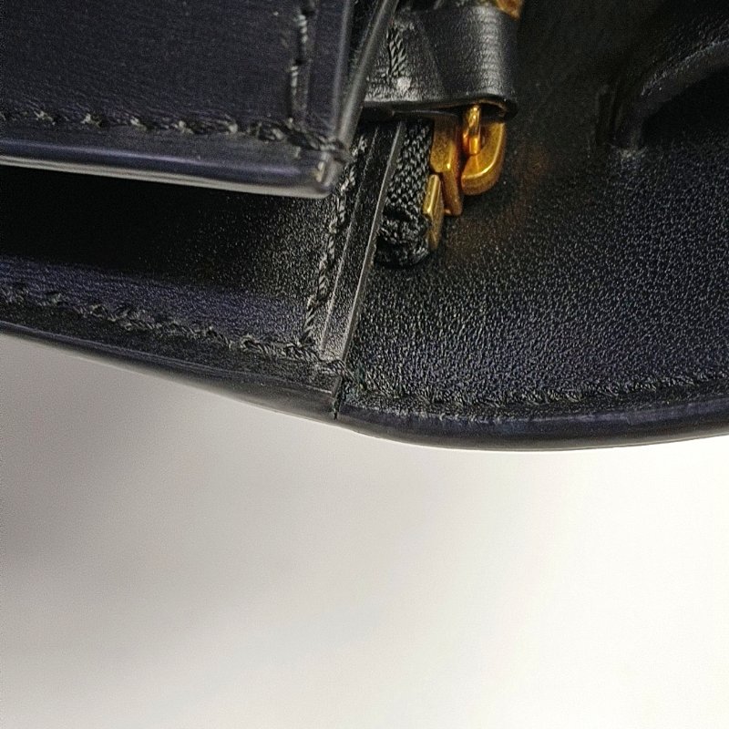 CELINE CLASSIC BOX中號黑色牛皮豆腐包單肩包斜挎包金色五金可拆卸肩帶-10