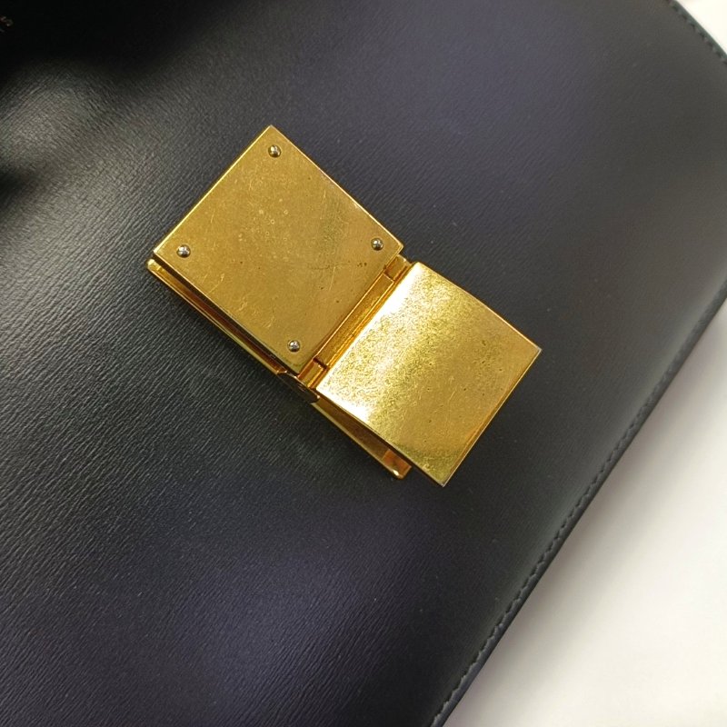 CELINE CLASSIC BOX中號黑色牛皮豆腐包單肩包斜挎包金色五金可拆卸肩帶-11