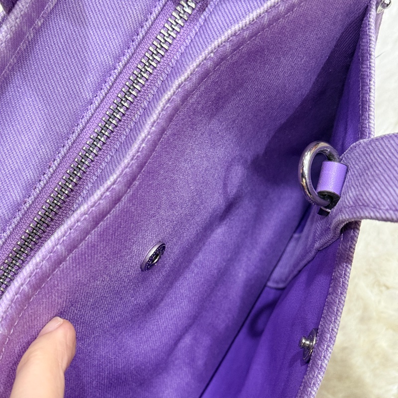 COACH牛仔 斜背包 托特 薰衣草紫 💜紫色控不能錯過的美包-12