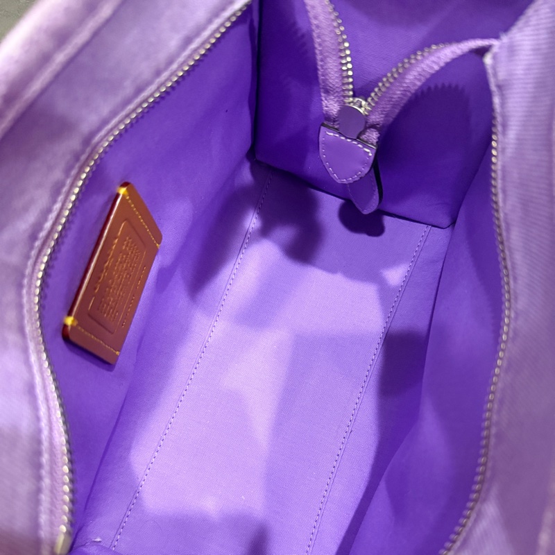 COACH牛仔 斜背包 托特 薰衣草紫 💜紫色控不能錯過的美包-29