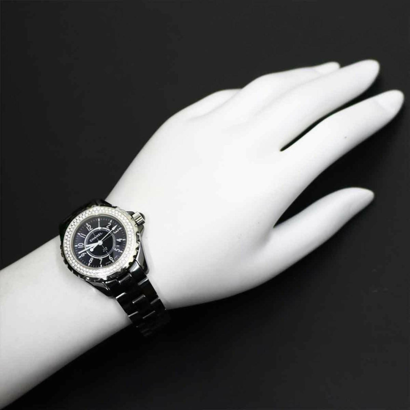 香奈兒 J12 33毫米 H0949 女士腕錶，鑲嵌真鑽錶圈，黑色陶瓷錶殼，日期顯示，石英機芯-2