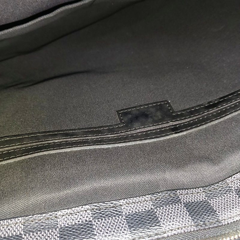 LOUIS VUITTON TADAO中號灰色塗層帆布棋盤格單肩包手提包銀色五金可拆卸肩帶-10