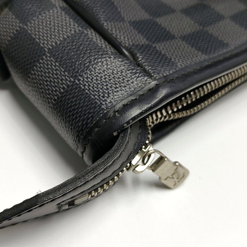 LOUIS VUITTON TADAO中號灰色塗層帆布棋盤格單肩包手提包銀色五金可拆卸肩帶-11