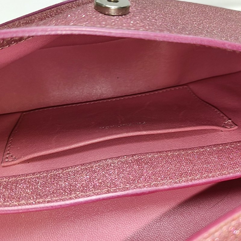 BALENCIAGA粉色特殊材質壓紋單肩包銀色五金-6