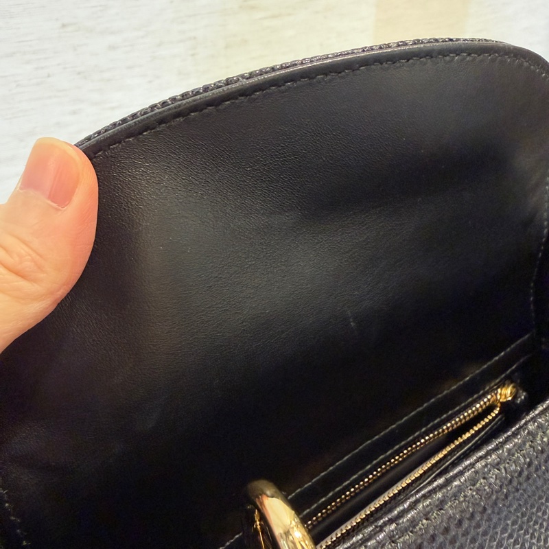 Dior 黑蜥蜴皮淡金釦Lady Dior小號手提斜背包-12