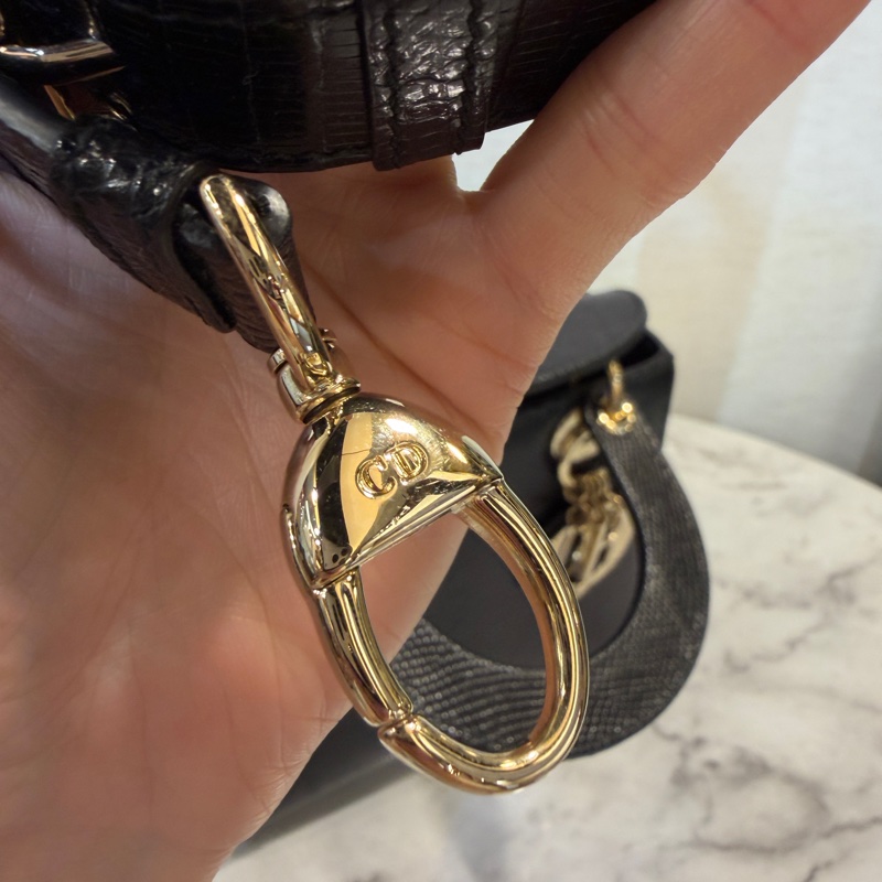 Dior 黑蜥蜴皮淡金釦Lady Dior小號手提斜背包-15