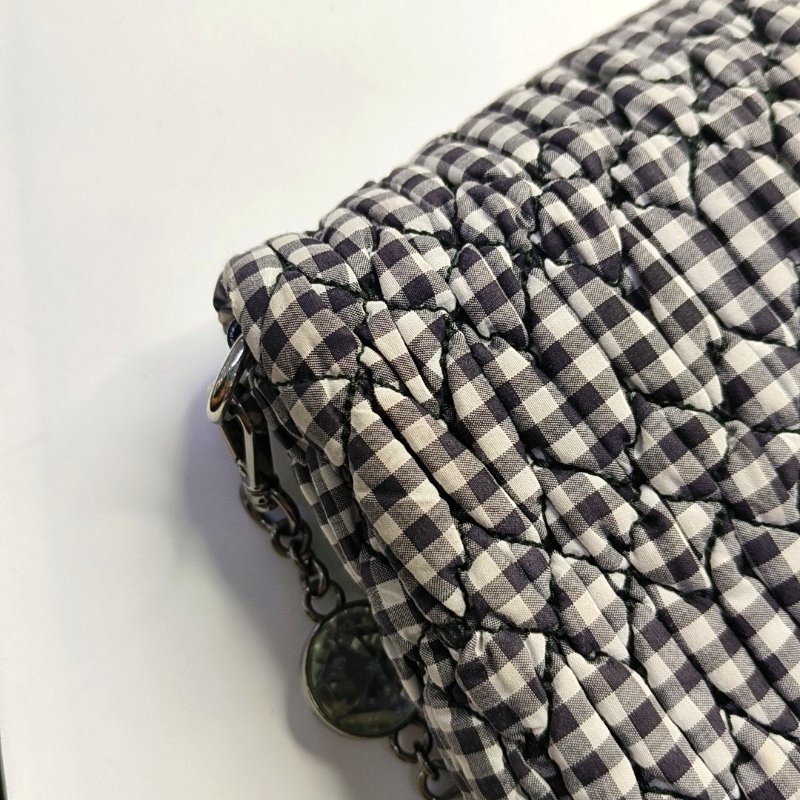 Miu Miu Crystal拼色織物絎縫鑲嵌單肩包手提包銀色五金2條可拆卸肩帶-10