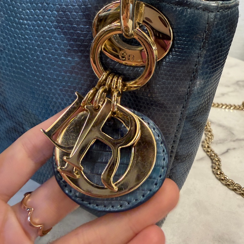 Dior 藍黑暈染蜥蜴皮淡金釦Mini Lady Dior手提斜背包-1