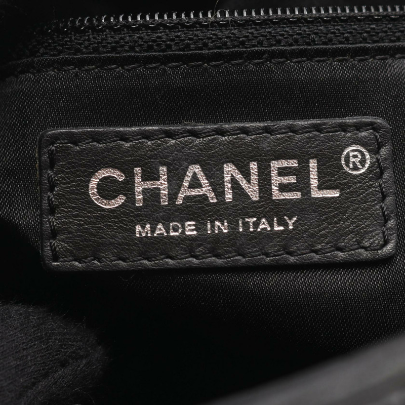 香奈兒 (CHANEL) 女士黑色漆皮羊皮手提包-3