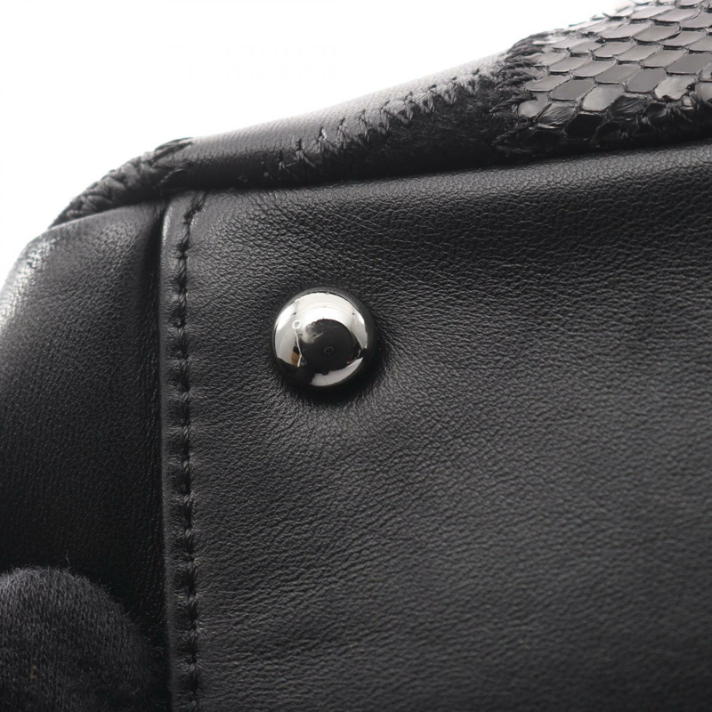 香奈兒 (CHANEL) 女士黑色漆皮羊皮手提包-9