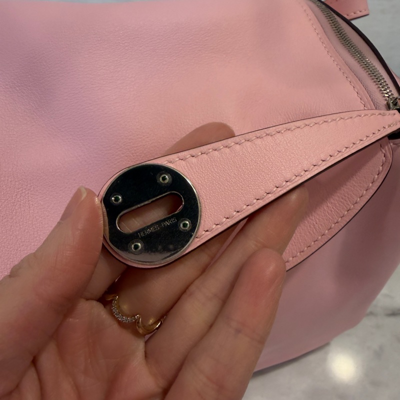 Hermes 3Q櫻花粉Swift皮銀釦Lindy 26-3