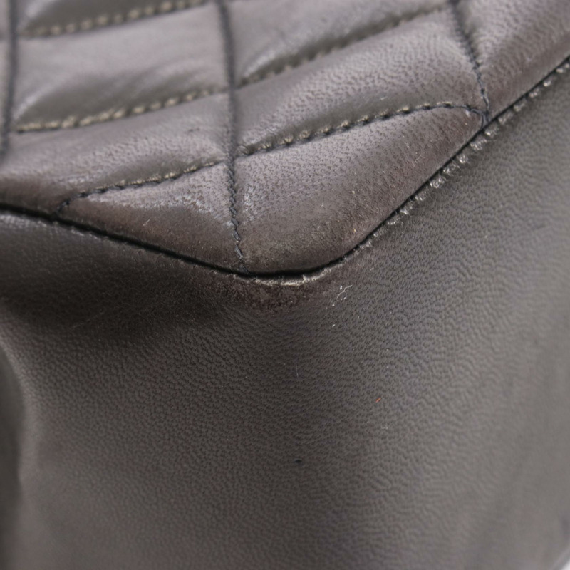 香奈兒 (CHANEL) Matelasse 鏈條肩背包，羊皮材質，黑色，二手，女士 CC-5