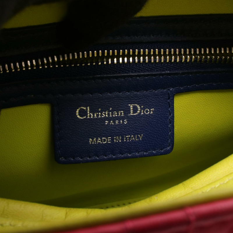Christian Dior LADY DIOR Cannage 肩背包，皮革材質，粉紅色、黃色、藍色，二手-3
