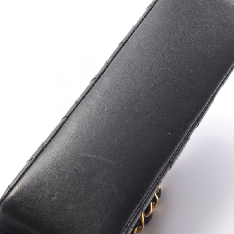 香奈兒迷你絎縫斜背包，羊皮材質，黑色，金色五金，二手-5