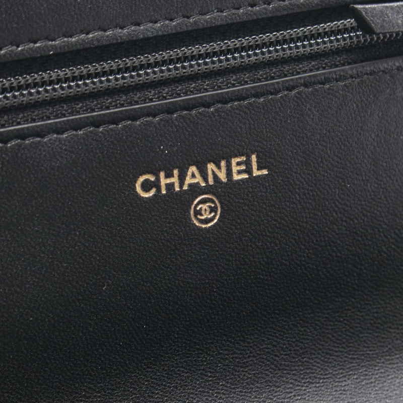 香奈兒 (CHANEL) 絎縫珍珠鍊單肩斜背包，黑色皮革，金色五金，二手女款-3