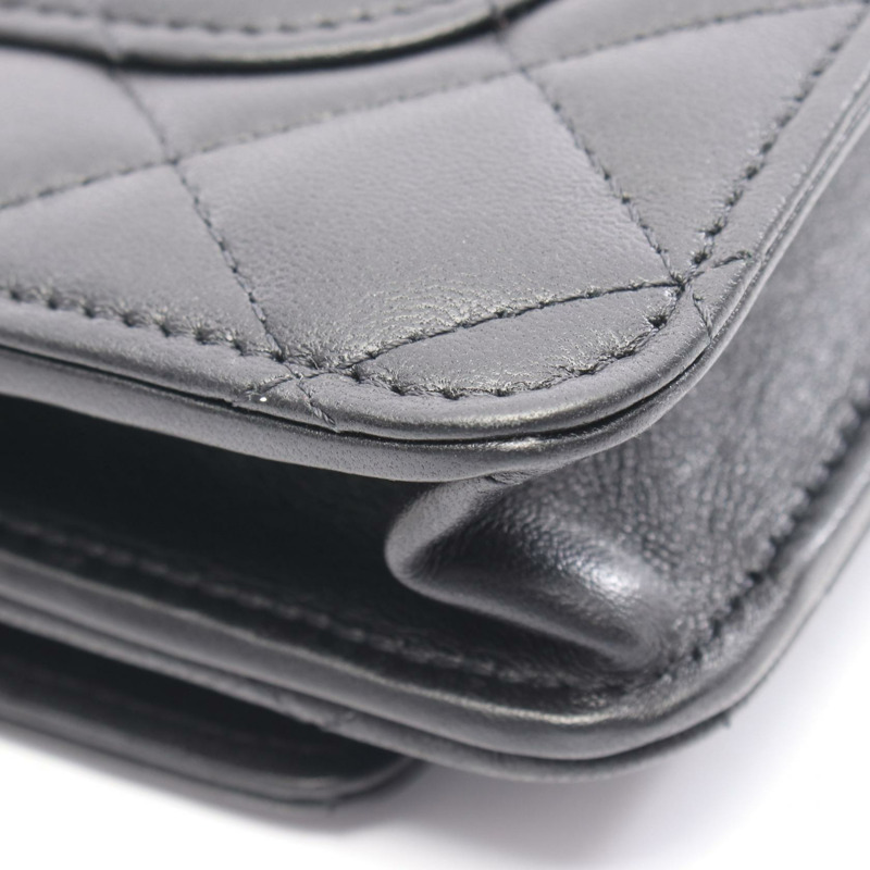 香奈兒 (CHANEL) 絎縫珍珠鍊單肩斜背包，黑色皮革，金色五金，二手女款-6