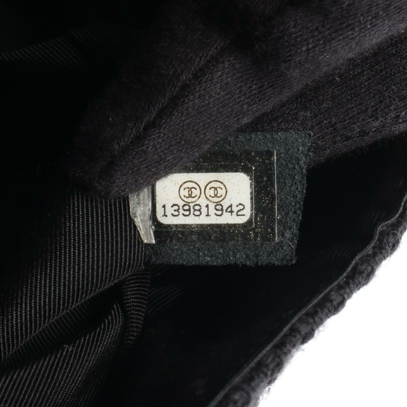 香奈兒 COCO Mark W 翻蓋鏈條肩背包，羊毛材質，黑色鑲鑽，二手-4