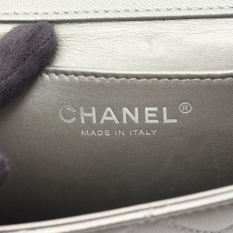 香奈兒 (CHANEL) 絎縫鏈條肩背斜背包，灰色皮革，SHW 五金，二手，女士 CC-3