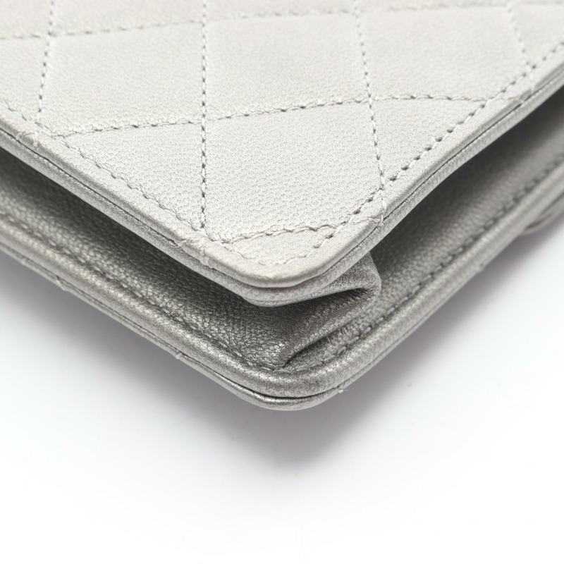 香奈兒 (CHANEL) 絎縫鏈條肩背斜背包，灰色皮革，SHW 五金，二手，女士 CC-7