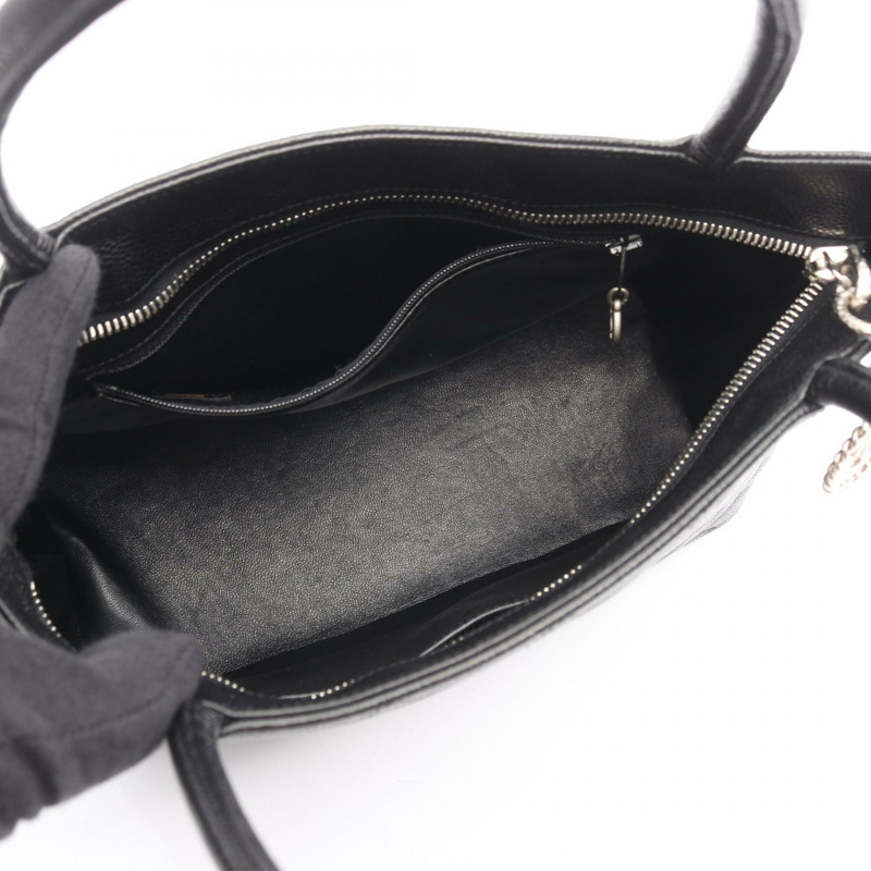 香奈兒 (CHANEL) Medallion 肩背手提包，黑色粒面小牛皮，二手，五金配件-2