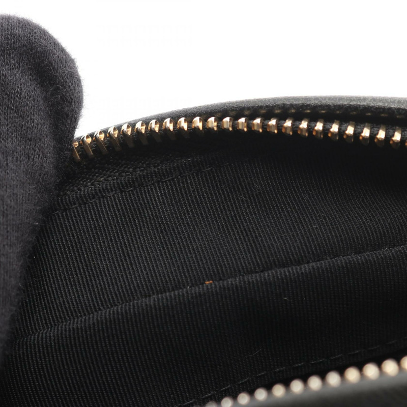 香奈兒 Diana 翻蓋式絎縫鏈條肩背包，羊皮材質，黑色，二手，女士款，金色五金-5