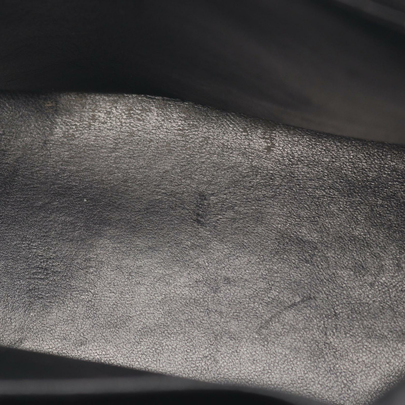 香奈兒 (CHANEL) Medallion 手提包，粒面小牛皮，黑色，二手，女士，金色五金，CC Coco-12