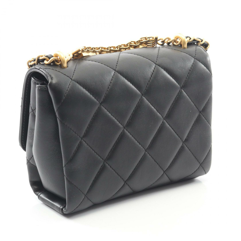 香奈兒 (CHANEL) 絎縫鏈條肩背斜背包，羊皮材質，黑色，金色五金，二手 CC-1