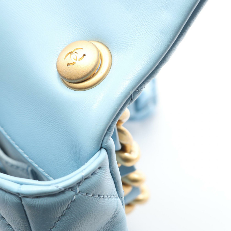 香奈兒 (CHANEL) 絎縫鏈條肩背斜背包，藍色皮革，二手女士 Coco CC-5