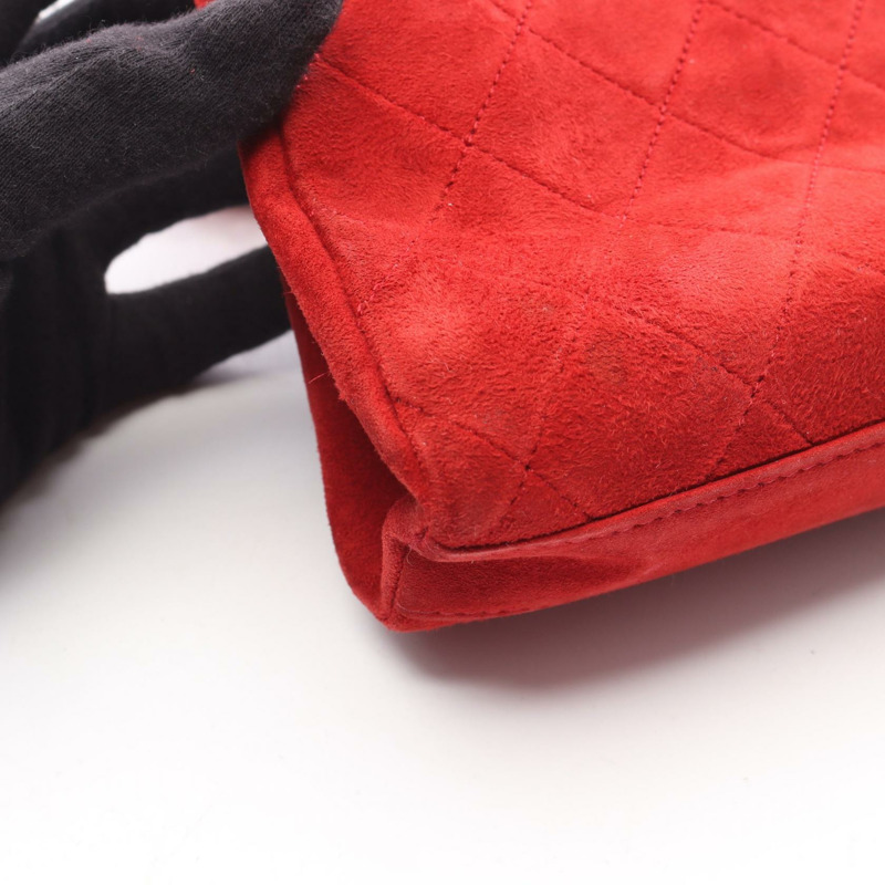 香奈兒 (CHANEL) 鏈條肩背包，紅色麂皮絨面革，金色五金，二手女士 Coco CC-7