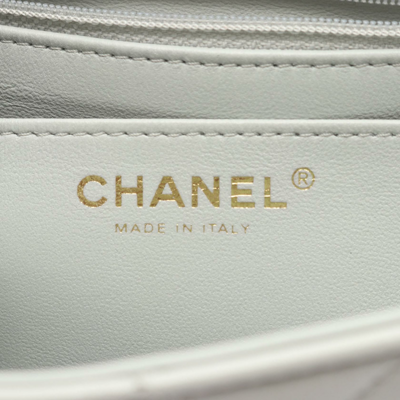 香奈兒 (CHANEL) 絎縫鏈條肩背包，灰色皮革，二手，女士金色五金斜挎包，CC-3