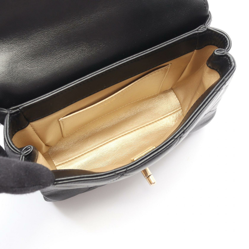 香奈兒 (CHANEL) 絎縫鏈條肩背包，羊皮材質，黑色，金色五金，二手，女士 CC-2