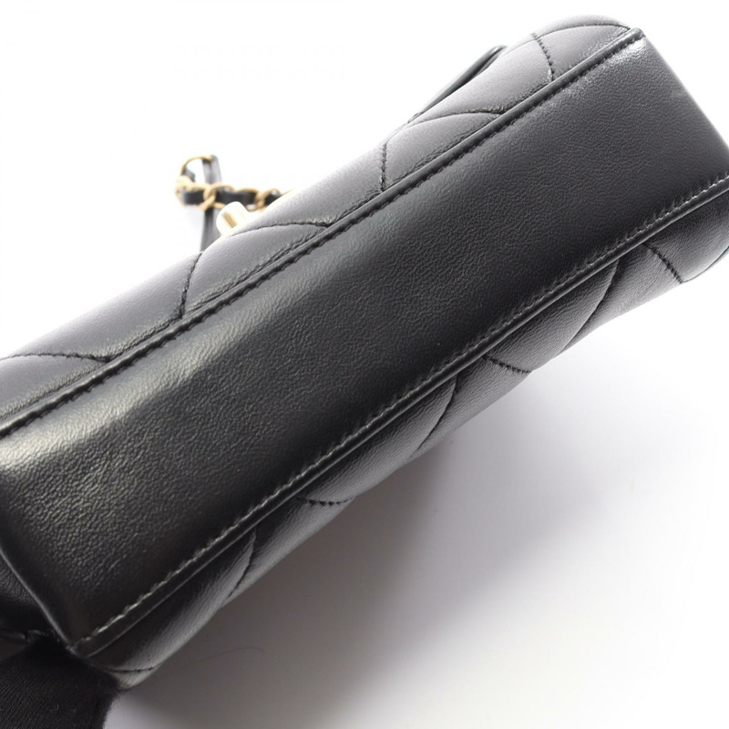 香奈兒 (CHANEL) 絎縫鏈條肩背包，羊皮材質，黑色，金色五金，二手，女士 CC-8