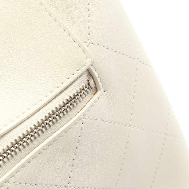 香奈兒 (CHANEL) 絎縫水桶肩背包 AS0577 羊皮 白色 二手 SHW CC-7