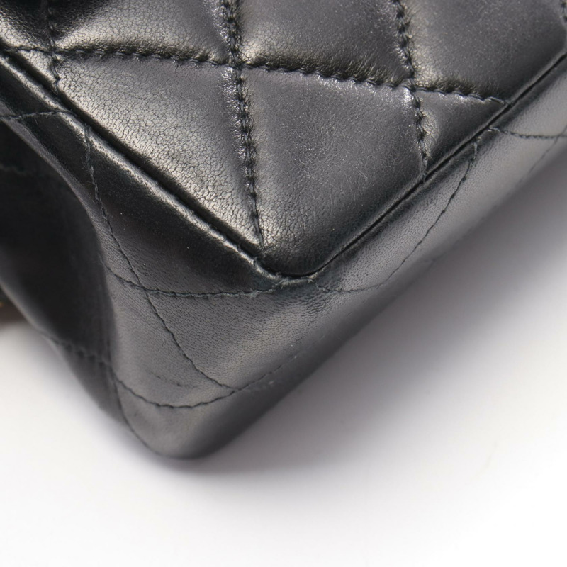 香奈兒 (CHANEL) 絎縫雙蓋鏈條肩背包，羊皮材質，黑色，金色五金，二手-7