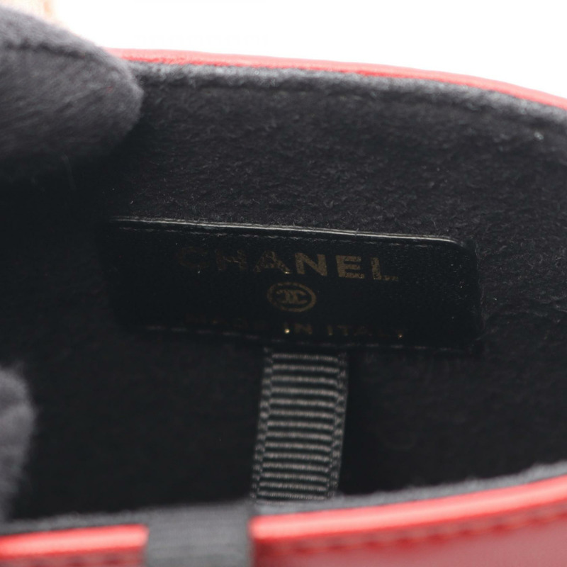 香奈兒 (CHANEL) 絎縫鏈條手機包單肩斜背包 A94471 羊皮 GHW-3