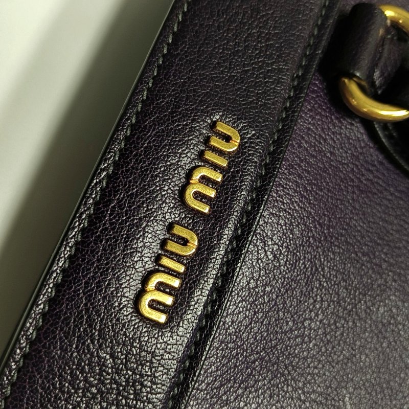 Miu Miu托特包紫色皮革單肩包手提包斜挎包金色五金可拆卸肩帶-8