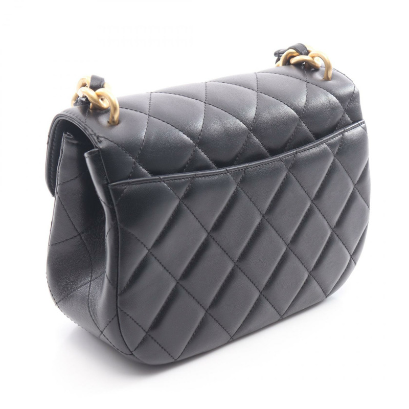 香奈兒 (CHANEL) Matelasse Chian 羊皮肩斜背包，黑色，金色五金，二手 CC-1