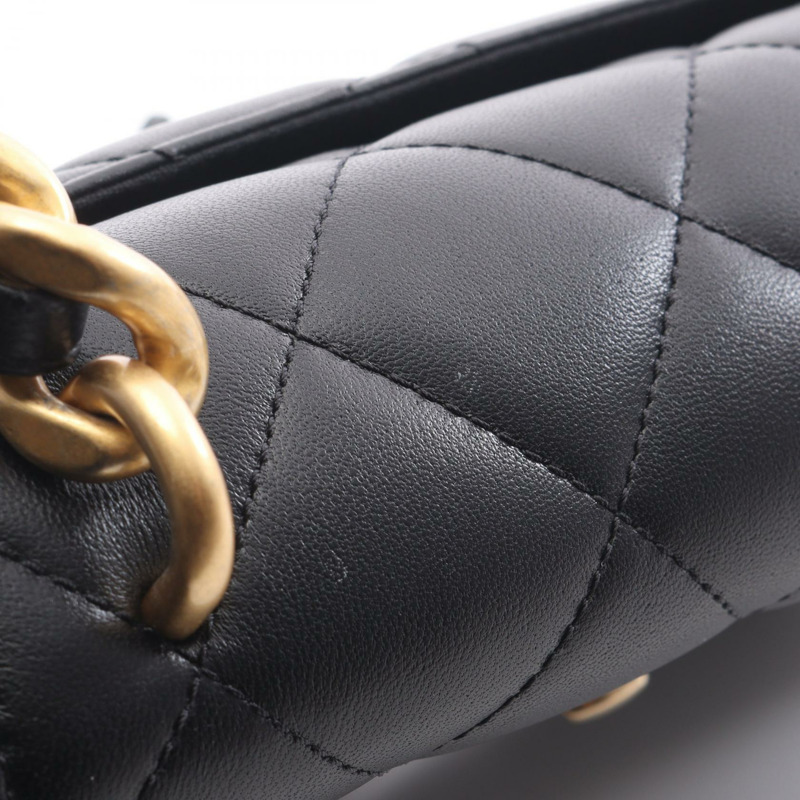 香奈兒 (CHANEL) Matelasse Chian 羊皮肩斜背包，黑色，金色五金，二手 CC-5