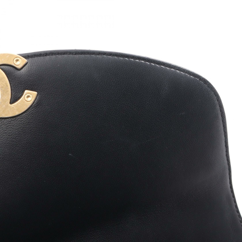 香奈兒 (CHANEL) Matelasse Chian 羊皮肩斜背包，黑色，金色五金，二手 CC-8
