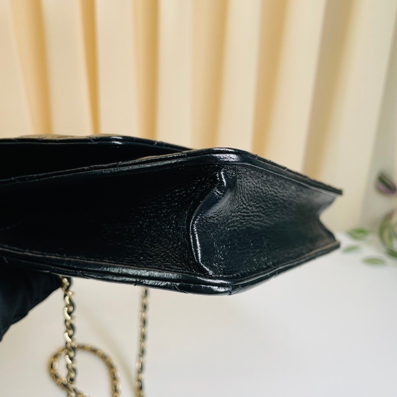 專櫃價7.8折！Chanel香奈兒  24P新款 黑金珍珠手柄 黑色油臘皮風琴包 小羊皮材質菱格紋  超美珍珠手柄 斜挎手提都很美-15