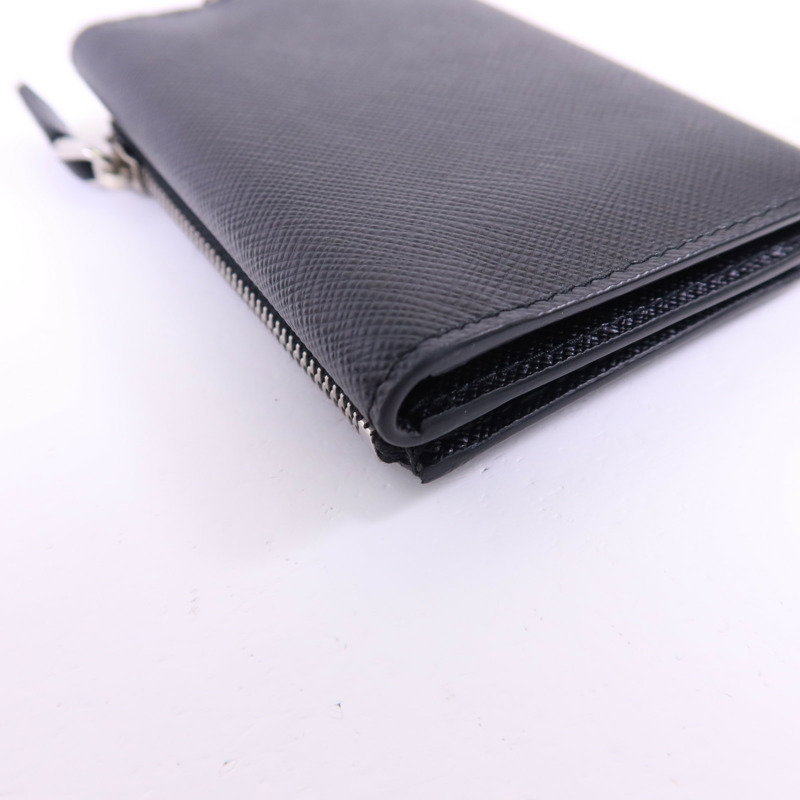 PRADA Saffiano皮革Trifold Wallet銀扣錢包-14