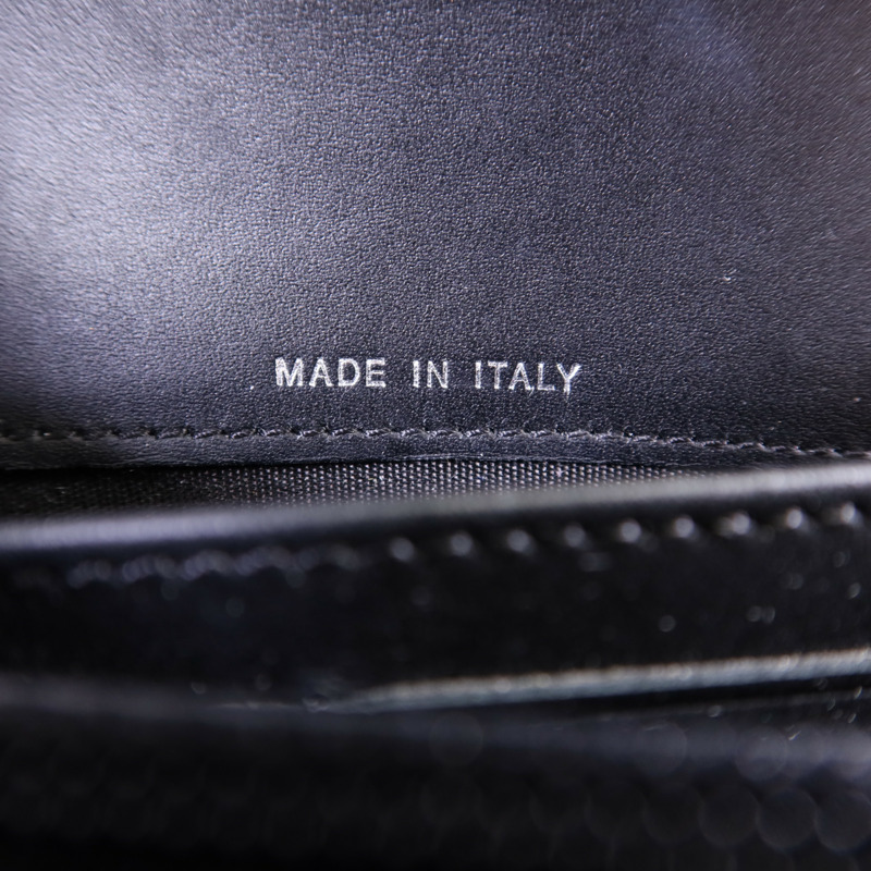 CHANEL 漆皮皮革Boy Long Wallet銀扣長錢包-6