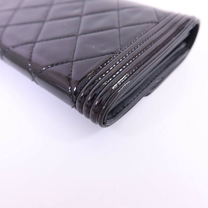 CHANEL 漆皮皮革Boy Long Wallet銀扣長錢包-12