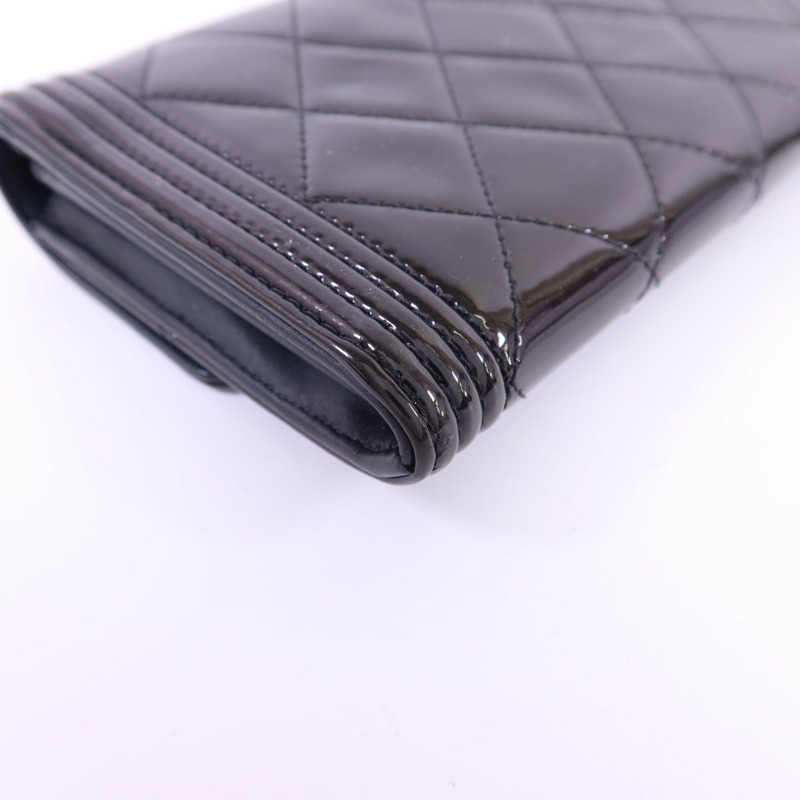 CHANEL 漆皮皮革Boy Long Wallet銀扣長錢包-13