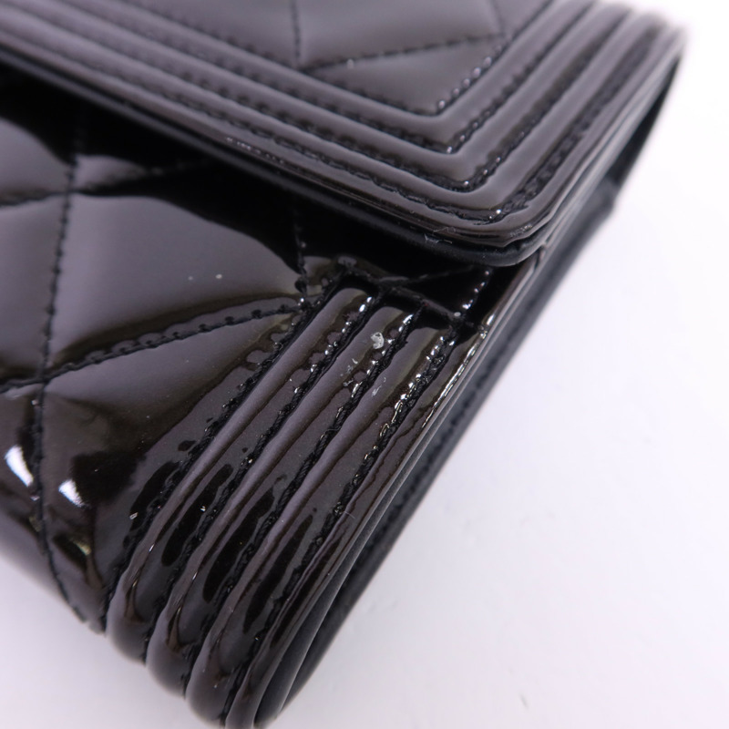 CHANEL 漆皮皮革Boy Long Wallet銀扣長錢包-15