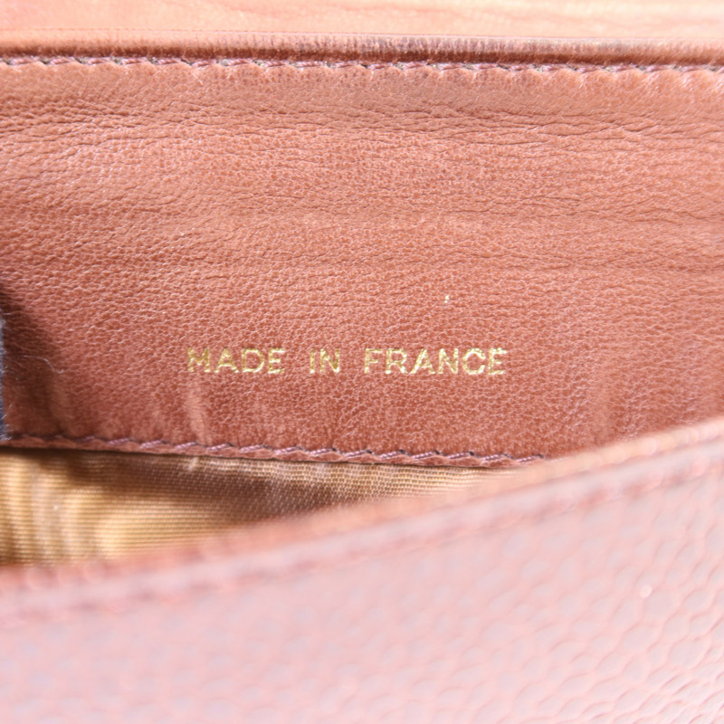 CHANEL 牛皮皮革Bifold Wallet金扣錢包-8