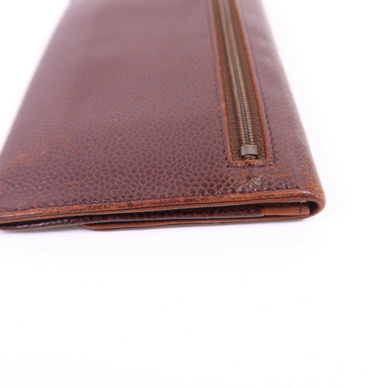 CHANEL 牛皮皮革Bifold Wallet金扣錢包-15