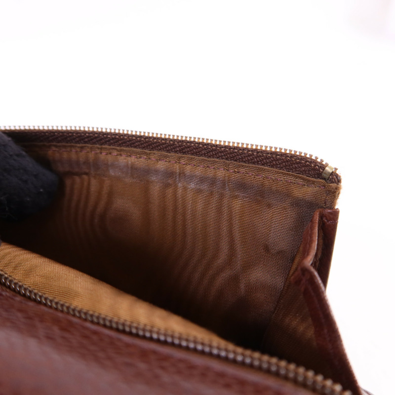 CHANEL 牛皮皮革Bifold Wallet金扣錢包-20