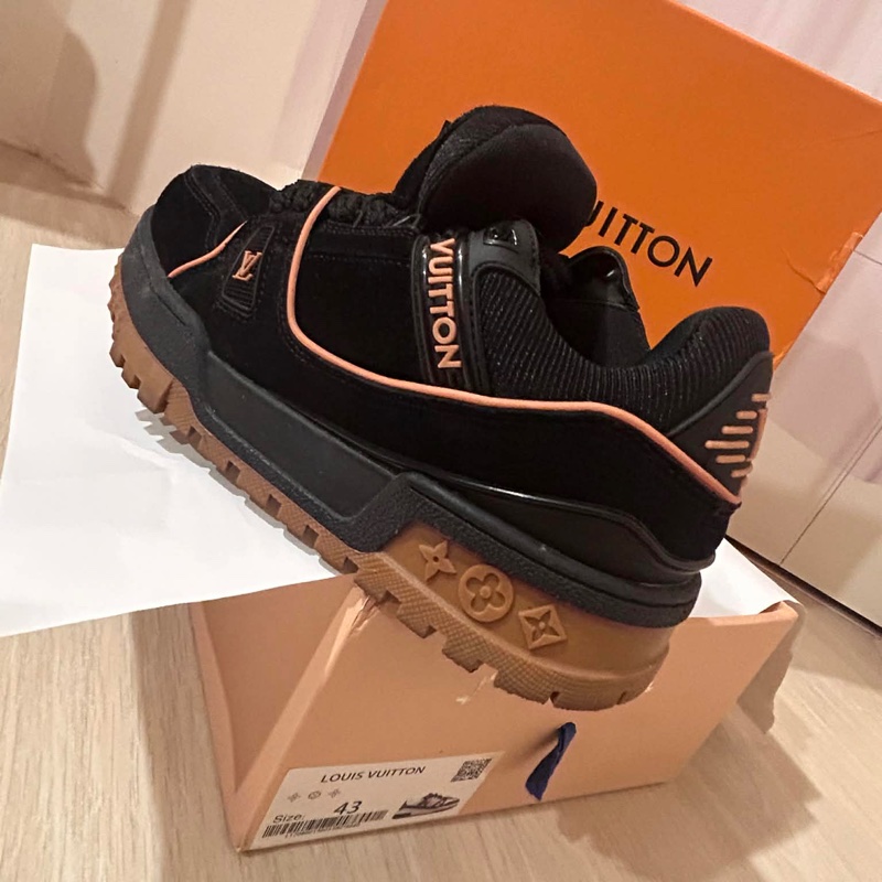 LV Trainer Maxi 胖丁黑武士 女鞋-1