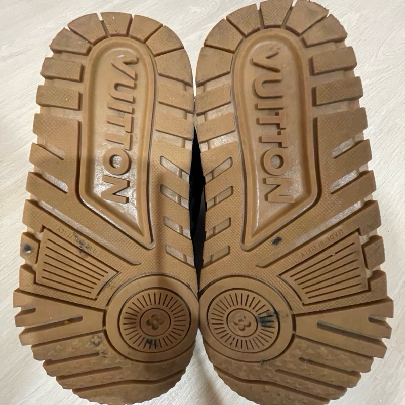 LV Trainer Maxi 胖丁黑武士 女鞋-17